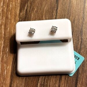 Elegant Silver Stud Earrings w/ Moissonite